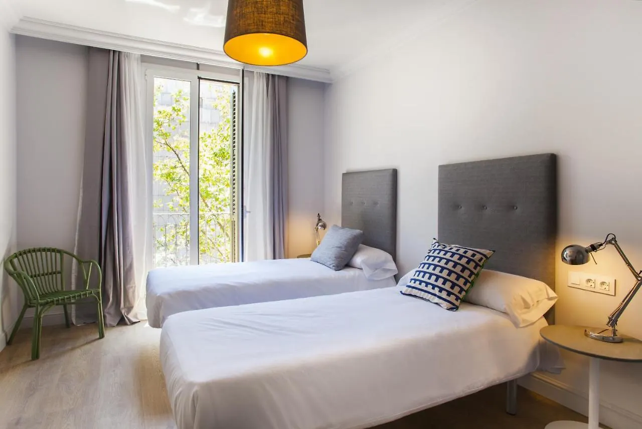 Ola Living Broto Apartment Barcelona