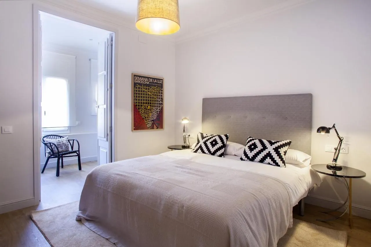 Apartamento Ola Living Broto Barcelona 0*,  España